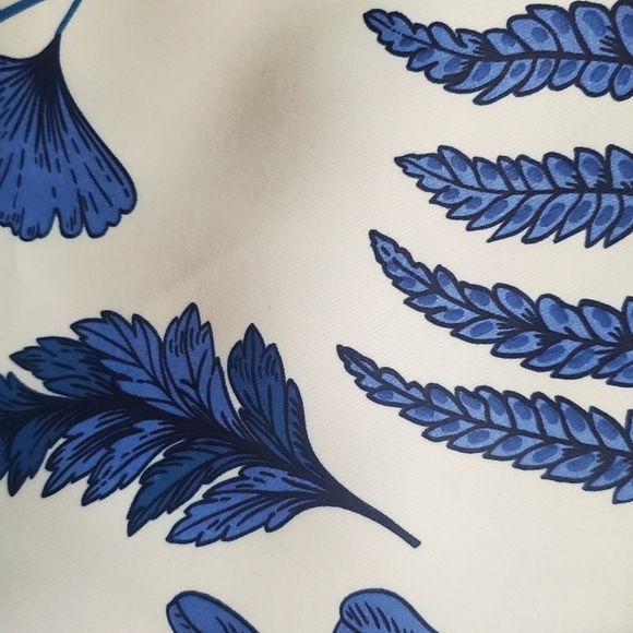 HALF MOON DEVONIA ALLOVER TWO PANELS. ROOM DARK. CURTAINS NOISE REDUC. 52X84 NWT - Picture 5 of 10